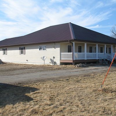 3019 New London Rd, New London, IA 52645