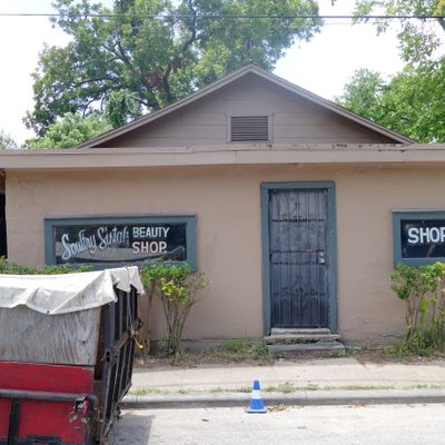 2826 Drew St, Houston, TX 77004