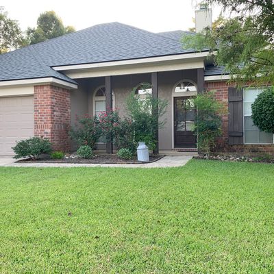 320 Pear Tree Cir, Broussard, LA 70518