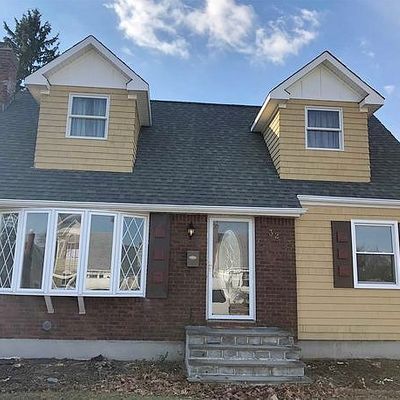 Aster Avenue, Merrick, NY 11566