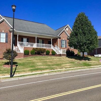 1156 Bellingham Dr, Kingsport, TN 37660