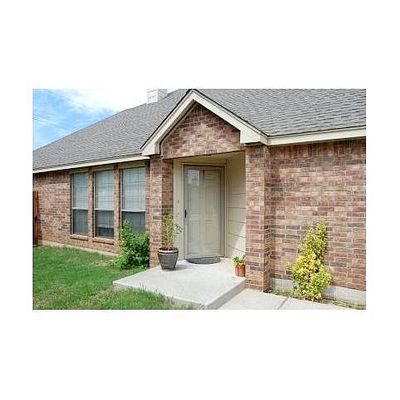 1304 Sw 25 Th St, Moore, OK 73170