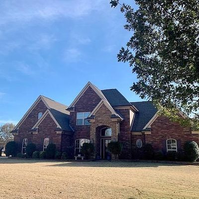 34 Golden Pond Dr, Coldwater, MS 38618