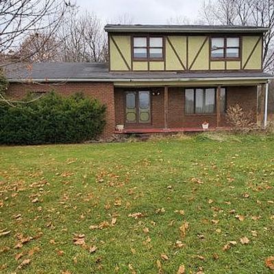 1020 10th Street, Sharon, PA 16146