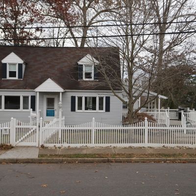 155 Esplanade Ave, Pitman, NJ 08071