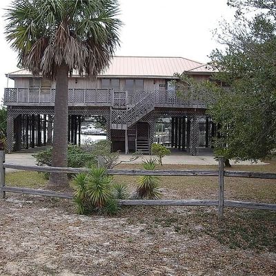 417 Albright Dr, Dauphin Island, AL 36528