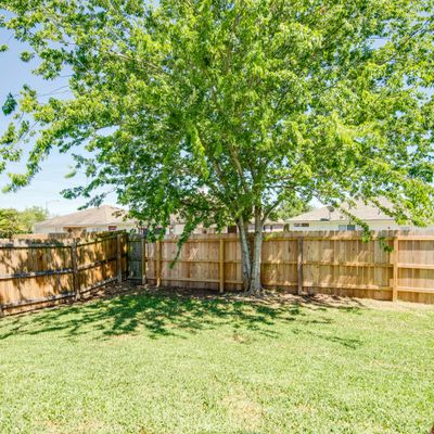 4126 Whispering Creek Dr, College Station, TX 77845