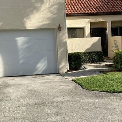 21 Via De Casas Sur, #102, Boynton Beach, FL 33426