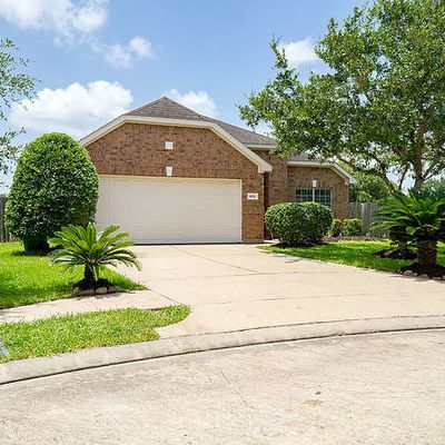 4810 Meridian Park Dr, Pearland, TX 77584