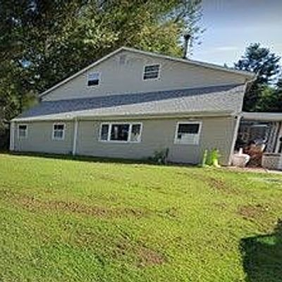 729 Woodbrook Ln, Plymouth Meeting, PA 19462