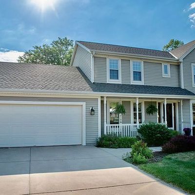 W257 S5207 Wood Lilly Ln, Waukesha, WI 53189