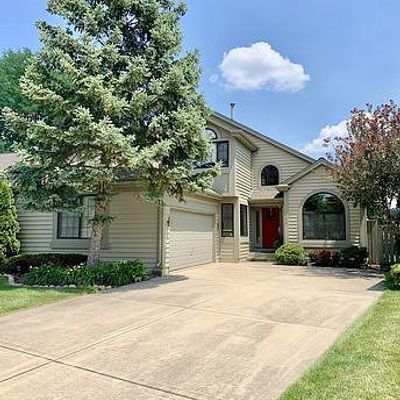 115 Seneca Trl, Bloomingdale, IL 60108