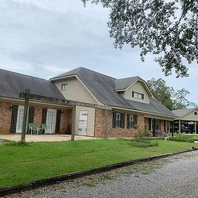 10107 Chester Lee Rd, Picayune, MS 39466