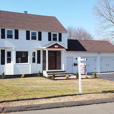 135 Hendley St, Middletown, CT 06457
