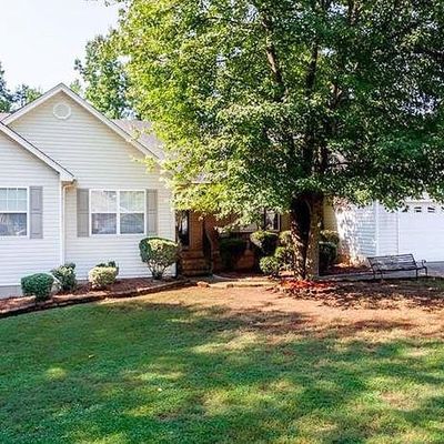 140 Grove Pt, Greer, SC 29651