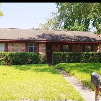 2018 Williamsburg Ct S, League City, TX 77573