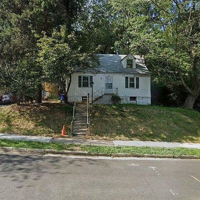 2425 S Culpeper St, Arlington, VA 22206