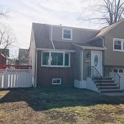 246 W Main St, Bergenfield, NJ 07621