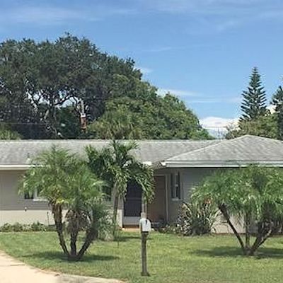 259 East Mineola Drive, Belleair Bluffs, FL 33770