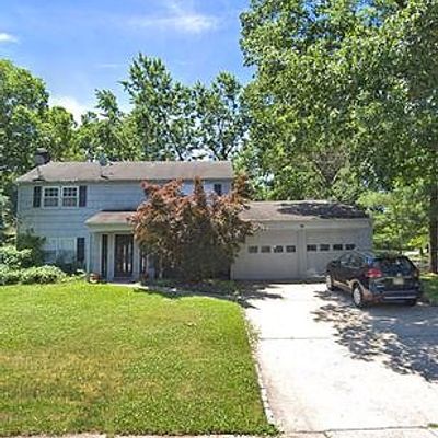 26 Abbott Rd, Somerset, NJ 08873