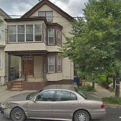 282 S 6 Th St, Newark, NJ 07103