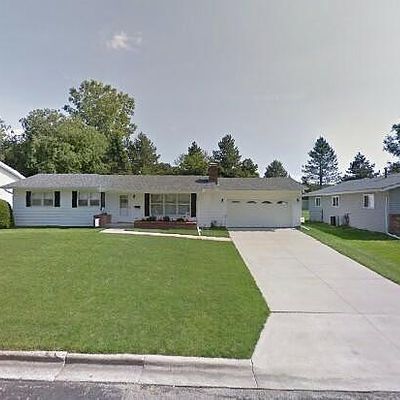 222 S Virginia Ave, Portland, MI 48875