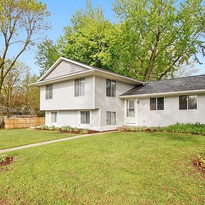 323 Oberlin St, Iowa City, IA 52240