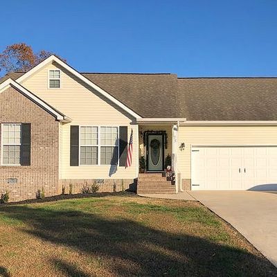 35 Pebblestone Dr, La Fayette, GA 30728