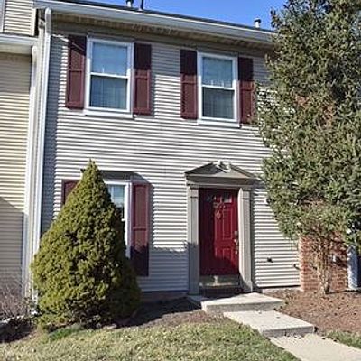 3203 Pinhorn Dr, Bridgewater, NJ 08807