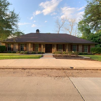 502 E Division St, Jennings, LA 70546