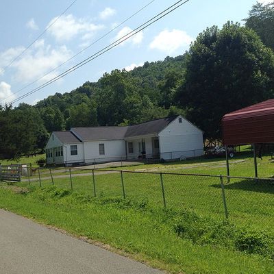 504 Sandy Branch Rd, Flat Lick, KY 40935