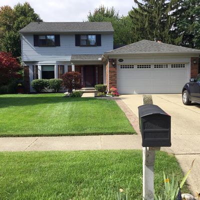 40461 Page Dr, Sterling Heights, MI 48313