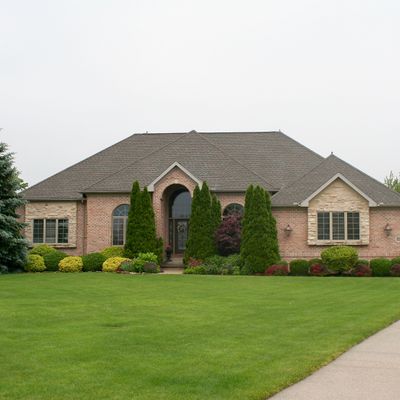 4226 Maidstone Ln, Medina, OH 44256