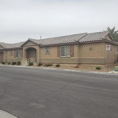 6204 Trenton Parade Ave, Las Vegas, NV 89130