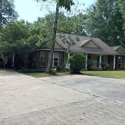 56044 N Cooper Rd, Loranger, LA 70446