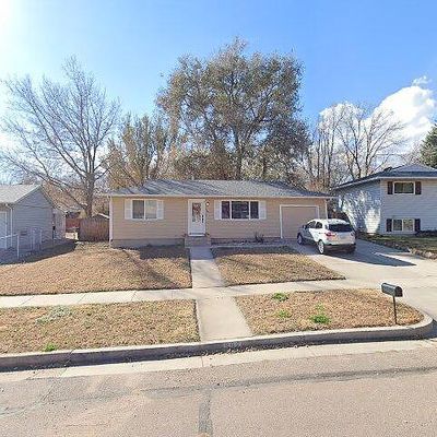 902 Querida Dr, Colorado Springs, CO 80909