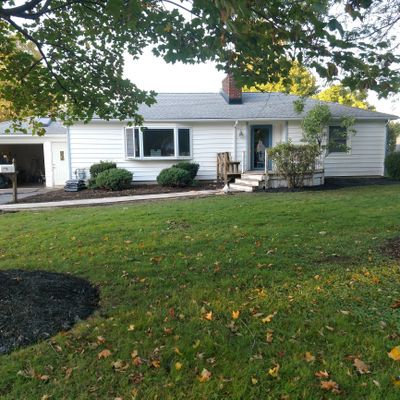 8340 Vernon Cir, Buffalo, NY 14221