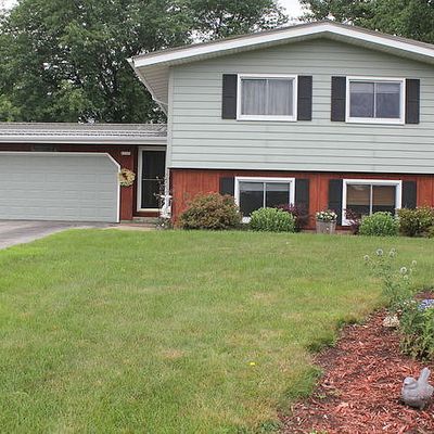 W7570 E Mchugh Ct, Holmen, WI 54636