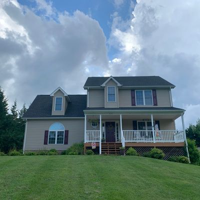 115 Magnolia Springs Rd, Troutville, VA 24175