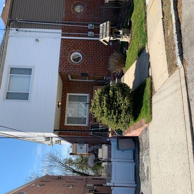 1413 Reed Pl, Bronx, NY 10465