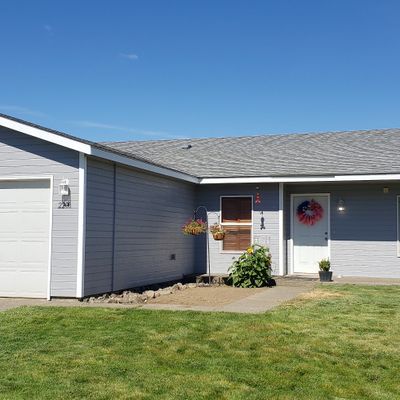 2208 S 65 Th Ave, Yakima, WA 98903