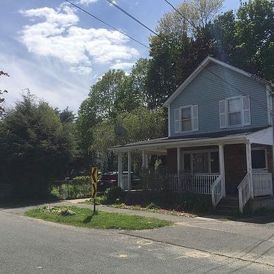 28 Shepard St, Westfield, MA 01085