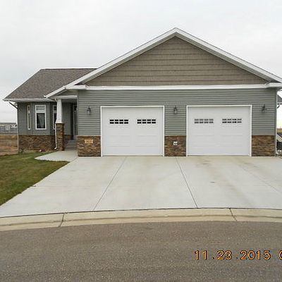 3400 Edgewood Village Ct, Bismarck, ND 58503