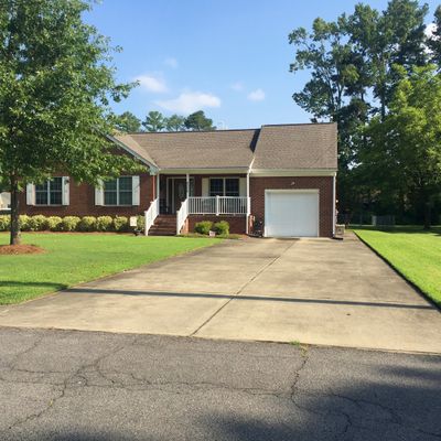 4056 Maple Dr, Chesapeake, VA 23321