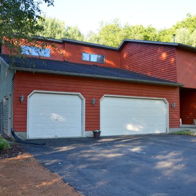 4365 Secretariat Ct, Cottage Grove, WI 53527