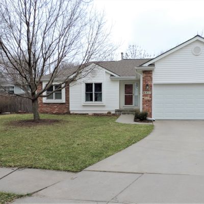 5411 Stephanie Ct, Lincoln, NE 68516