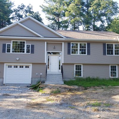 72 Box Pond Dr, Bellingham, MA 02019