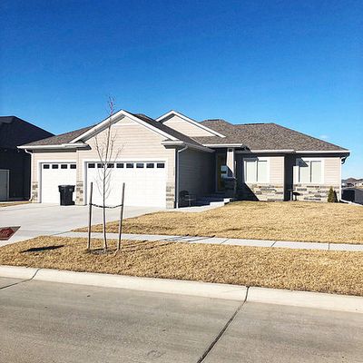 7308 Gerald Ave, Lincoln, NE 68516