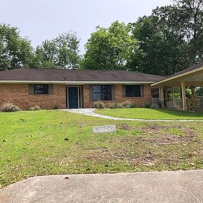 1127 E Lakeshore Dr, Carriere, MS 39426