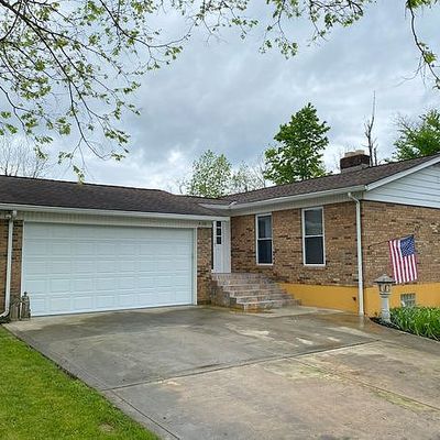 430 Shelley Dr, Batavia, OH 45103